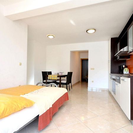 Apartment 스리마 외부 사진